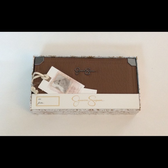 Jessica Simpson Brown Wallet NWT - Picture 10 of 15